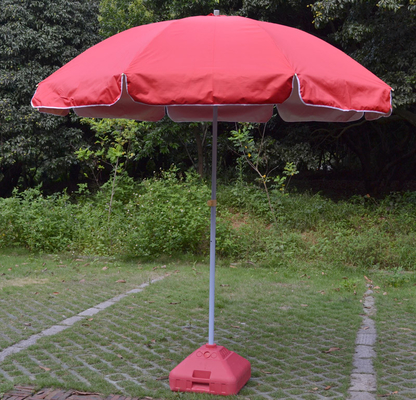 rosa a prueba de viento del parasol de playa del marco de acero de 420D Oxford con la base del agua
